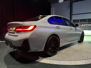 BMW 3 Serie BMW 3-serie 318i M Sport Edition *Schuifdak*Shadow Line*Camera*Laser* - afbeelding nr 26