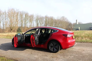 Tesla Model 3 Tesla Model 3 Long Range AWD 75 kWh dual motor autopilot memory seats panodak dab stoelverwarming v+a - afbeelding nr 39