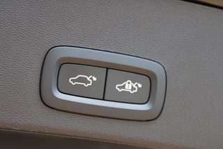 Volvo XC40 Volvo XC40 1.5 T4 Plug-in hybrid Plus Dark | Trekhaak | H/K | Pilot | Full - afbeelding nr 39