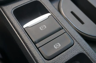 Škoda Octavia Škoda Octavia Combi 150PK AUTOMAAT ADAPTIVE | WINTERPACK | CAMERA | NAVI | KEYLESS! - afbeelding nr 42