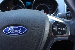 Ford EcoSport Ford EcoSport 1.5 Ti-VCT Titanium AUT LEDER CAMERA BLUET STOELVW '17 - afbeelding nr 16
