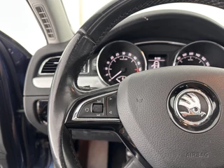 Škoda Superb Škoda Superb Combi 1.6 TDI Sprint Pro *PANO | NAVI-FULLMAP | MEMORY-PACK | ECC | PDC | CRUISE | 16''ALU* - afbeelding nr 18