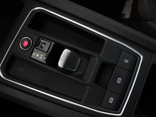 SEAT Leon SEAT Leon 1.4 TSI eHybrid PHEV FR | Carplay |  Sfeerverlichting | Navigatie | Full LED | Sportstoelen | Parkeerhulp | Climate control | Cruise control - afbeelding nr 30