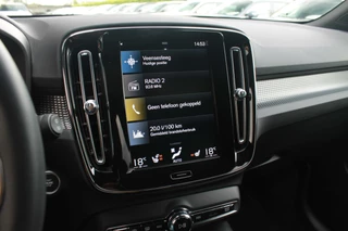 Volvo XC40 Volvo XC40 T5 Recharge R-Design | Parkeercamera | Stoelverwarming | Pilot Assist | Glossy Black | Keyless - afbeelding nr 26