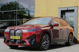 BMW iX BMW iX xDrive40 77kWh Sport pakket | Pano | Trekhaak | Massage - afbeelding nr 7