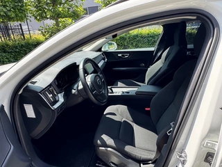 Volvo V60 Volvo V60 2.0 B3 Autom. Advantage + Camera + Nav + D -glas + 18 inch Lmv - 2021 - afbeelding nr 14