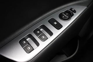 Kia Stonic |Stoel/stuur verwarming|Camera| - afbeelding nr 17