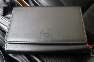 Volvo V40 Volvo V40 2.0 D3 Business Sport PANO| R DESIGN - afbeelding nr 41