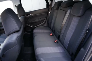 Peugeot 308 Peugeot 308 SW 1.2 PureTech Blue Lease Premium, aut. nw dis. pano, cam. - afbeelding nr 7
