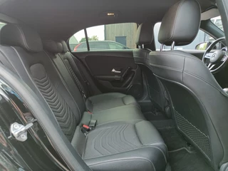 Mercedes-Benz A-Klasse Mercedes-Benz A-Klasse 200 Business Solution Plus Upgrade | Wide Screen | Navi | Stoelverw. | LED/Xenon | Camera | - afbeelding nr 20