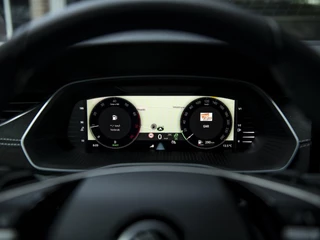 Škoda Octavia Škoda Octavia Combi 1.5 TSI MHEV Business Edition Plus | Matrix LED | Lounge Interieur | Chrome pakket | Stoel-, Stuur- & voorruitverwarming | Navi 13inch | Wireless App-connect | El. achterklep m.sensor | ACC | Winterpakket - afbeelding nr 10