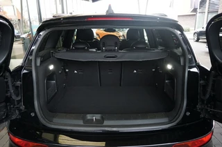 MINI Clubman MINI Clubman Mini 1.5 Cooper Chili Serious Business JWC | Schuifdak | Navigatie - afbeelding nr 6