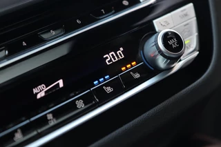 BMW X4 BMW X4 XDrive30i M Sport / PANODAK / ACC / KEYLESS / HUD / 360 / 21'' - afbeelding nr 15