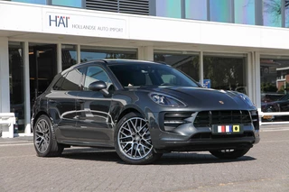 Porsche Macan - 498464716-0