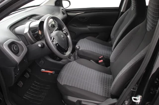 Peugeot 108 Peugeot 108 1.0 e-VTi Active  Airco Bluetooth Led 5 deurs - afbeelding nr 2