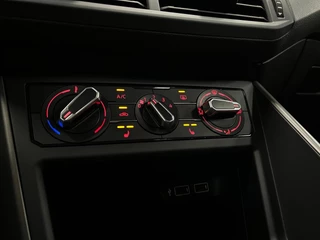 Volkswagen Polo Volkswagen Polo 1.0 | Stoelverwarm|CarPlay |PDC| Panoramadak - afbeelding nr 15
