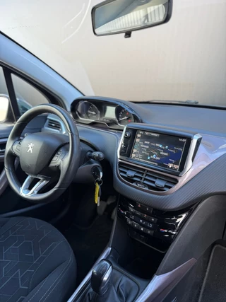 Peugeot 2008 Peugeot 2008 1.2 PureTech Style - afbeelding nr 23