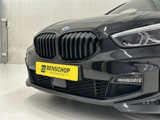 BMW 1 Serie BMW 1-serie 118i M Sport Pano Navi Vitrual Carplay Camera LED Sfeer - afbeelding nr 44