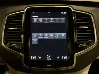 Volvo XC90 Volvo XC90 T8 Recharge AWD Plus Bright LONG RANGE PANO/LUCHTVERING/TREKHAAK/HEAD-UP/VENTILATIE+MEMORY/H&K/PILOT-ASSIST/ACC/20