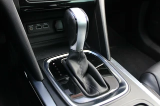 Renault Mégane Renault Mégane 1.6 Hybrid 160 | Schuifdak | Leder | Bose - afbeelding nr 21