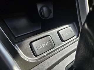 Suzuki S-Cross Suzuki S-Cross 1.4 Boosterjet AllGrip Style Smart Hybrid | Automaat / Trekhaak | Full Option - afbeelding nr 36