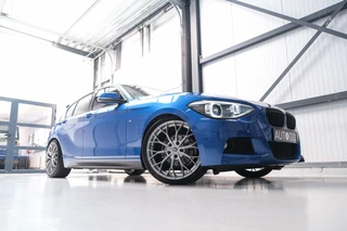 BMW 1 Serie BMW 1-serie 116i M Sport | Estoril blue | Alcantara | LED | M performance | unieke auto | NAP orig NL | Trekhaak | 19 inch | - afbeelding nr 15