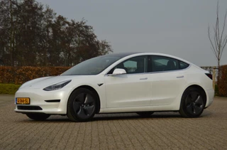 Tesla Model 3 Tesla Model 3 Standard RWD Plus 60 kWh 15.177 km! 1e eig. panoramadak - afbeelding nr 38