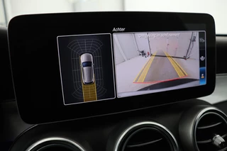 Mercedes-Benz C-Klasse Mercedes-Benz C-klasse 180 AMG Upgrade Edition | Stoelverwarming |  Carplay | Matrix LED | Sfeerverlichting | Leder/Alcantara | Navigatie | DAB | Cruise control | Park Assist - afbeelding nr 13