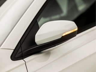 Volkswagen Polo (VIRTUAL COCKPIT, APPLE CARPLAY, STOELVERWARMING, SPORTSTOELEN, CRUISE, LM VEGLEN, PARKEERSENSOREN, NIEUWSTAAT) - afbeelding nr 28
