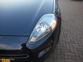 Fiat Punto Fiat Punto TwinAir Turbo 100 Lounge NAVI+RESERVEWIEL+METALLIC - afbeelding nr 16
