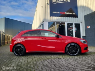 Mercedes-Benz A-Klasse Mercedes A-klasse 180 AMG/Cruise/Clima/Navi/Leder-Alcantara - afbeelding nr 11