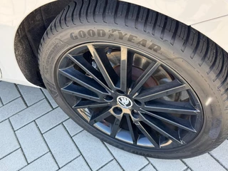 Škoda Superb - afbeelding nr 16