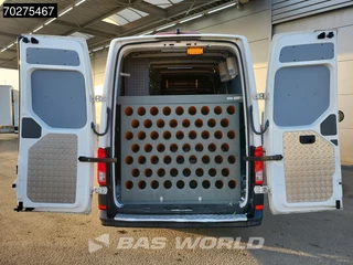 Volkswagen Crafter Volkswagen Crafter 140pk Automaat L3H3 Airco Cruise Navi Camera Parkeersensoren Werkplaatsinrichting Euro6 L2H2 11m3 Airco Cruise control - afbeelding nr 6