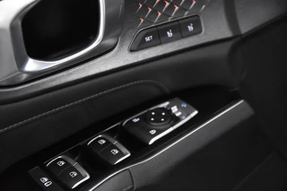 Kia Sorento Kia Sorento 1.6 T-GDI Plug-in Hybrid 4WD 7p. *Full Options* - afbeelding nr 17