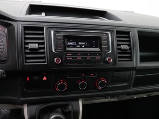 Volkswagen Transporter | Airco | 3-Persoons | Trekhaak - afbeelding nr 16