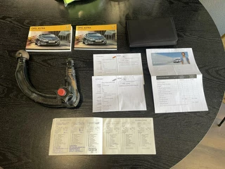 Opel Astra Opel Astra 1.4 Turbo Design Edition NAVIGATIE|TREKHAAK|CAMERA|CRUISE CONTROL|AIRCO|HALF LEER - afbeelding nr 24