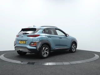 Hyundai Kona Hyundai Kona 1.6 GDI HEV Fashion | Trekhaak | Navigatie | Camera | Head-up di - afbeelding nr 3