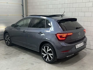 Volkswagen Polo Volkswagen Polo 1.0 TSI 3x R-Line*PANO*IQ LIGHT*CARPLAY*CAMERA*DIGIDASH*PDC V+A*LMV - afbeelding nr 17