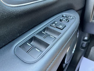 Honda HR-V Honda HR-V 1.5 i-VTEC EXECUTIVE AUTOMAAT Open dak | Keyless | Trekhaak - afbeelding nr 19