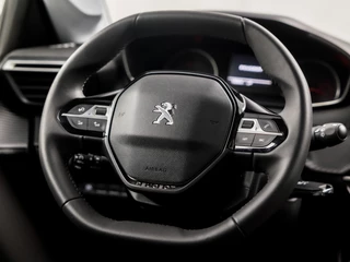 Peugeot 208 (APPLE CARPLAY, GROOT NAVI, 360 CAMERA, LEDER, GETINT GLAS, SPORTSTOELEN, LM VELGEN, LED KOPLAMPEN, LANE ASSIST, PARKEERSENSOREN, NIEUWSTAAT) - afbeelding nr 18