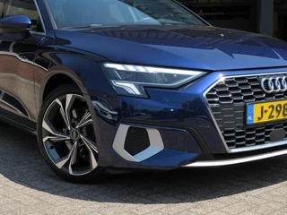 Audi A3 Audi A3 SPORTBACK 30 TFSI BNS EDITION / Sportstoelen / Matrix led / 18 Inch / BOVAG garantie - afbeelding nr 11