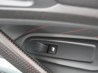Peugeot 308 Peugeot 308 SW 1.2 PureTech GT-line - afbeelding nr 32