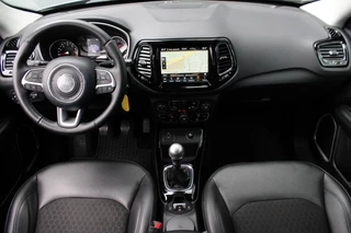 Jeep Compass Jeep Compass 1.4 MultiAIR NIGHT EAGLE / Zwart dak / Apple Carplay - afbeelding nr 14