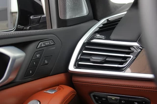 BMW X7 BMW X7 M50i High Executive Sky Lounge | M-sport | Bowers en Wilkins - afbeelding nr 42