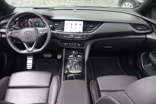 Opel Insignia Opel Insignia Sports Tourer 1.5 T | Geen import | OPC | Schuifdak | Trekhaak - afbeelding nr 3