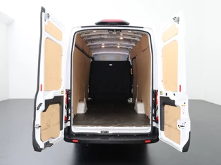 Ford Transit | Airco | Camera | 3-Persoons - afbeelding nr 4