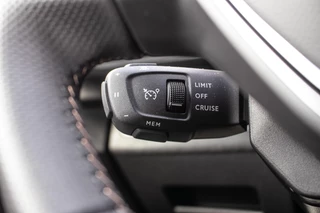 Peugeot 3008 - All-in rijklrprs | 360° Camera | Navi | Adpt. cruise | Stoelverw. | LED - afbeelding nr 24