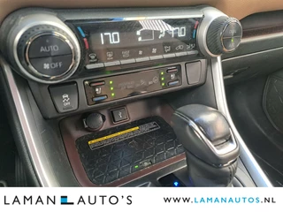 Toyota RAV4 Toyota RAV4 2.5 Hybrid 218pk Executive Premium | Panoramadak Leder JBL CarPlay ECC 18