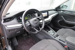 Škoda Octavia Virtual cockpit,Canton soundsysteem,DAB+ radio , Carplay, etc Prijs rijklaar incl.garantie - afbeelding nr 12