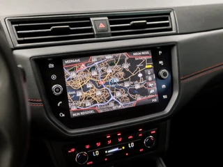 SEAT Ibiza SEAT Ibiza 1.0 TSI FR Business Intense (SCHUIFDAK, APPLE CARPLAY, GROOT NAVI, BEATS AUDIO, CAMERA, CLIMATE, SPORTSTOELEN, LED KOPLAMPEN, GETINT GLAS, CRUISE, MODE KNOP, NIEUWSTAAT) - afbeelding nr 31